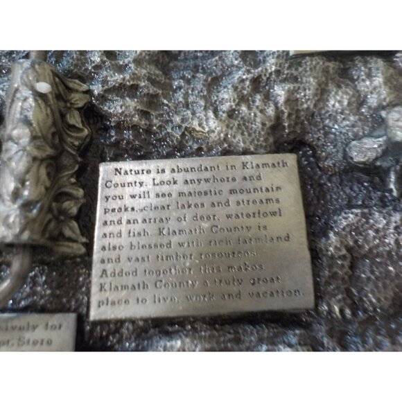 Vintage 1983 Klamath County Oregon 3D Belt Buckle Limited Edition Siskiyou - Picture 3 of 4